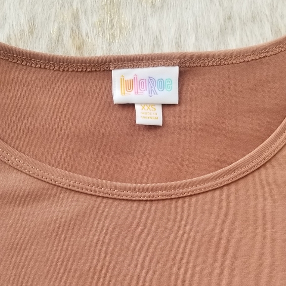 LuLaRoe Irma Tunic - Picture 2 of 8